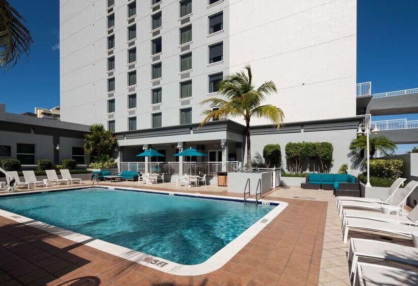 هتل Hampton Inn Ft. Lauderdale/downtown Las Olas Area