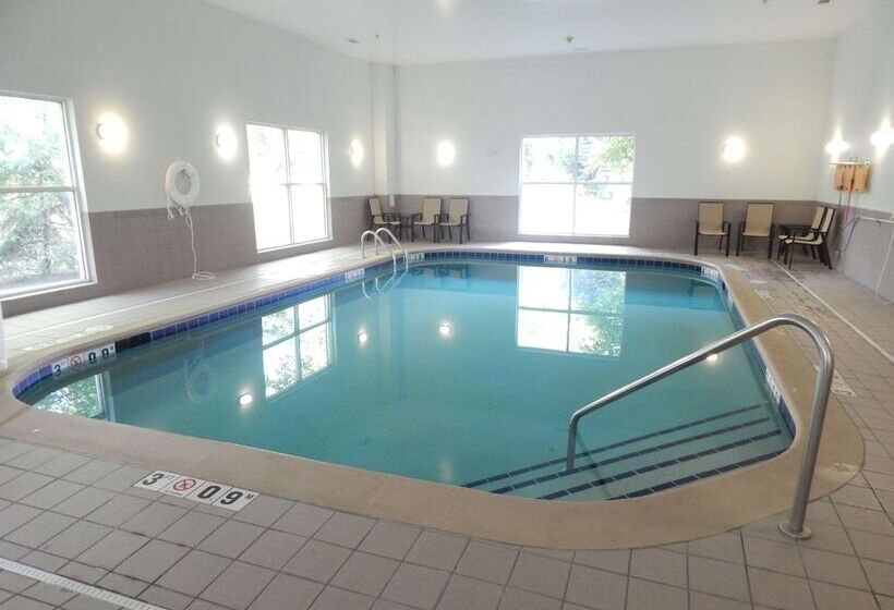 هتل Hampton Inn Heath Newark