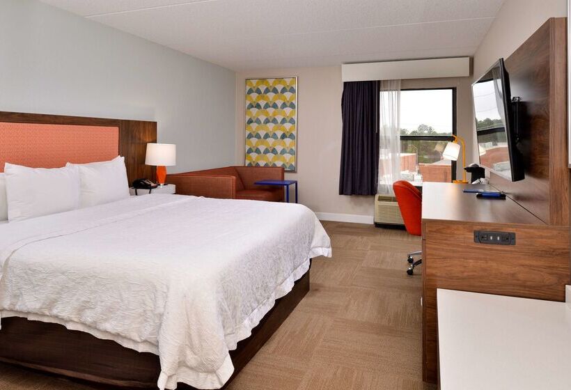 בית מלון כפרי Hampton Inn Henderson