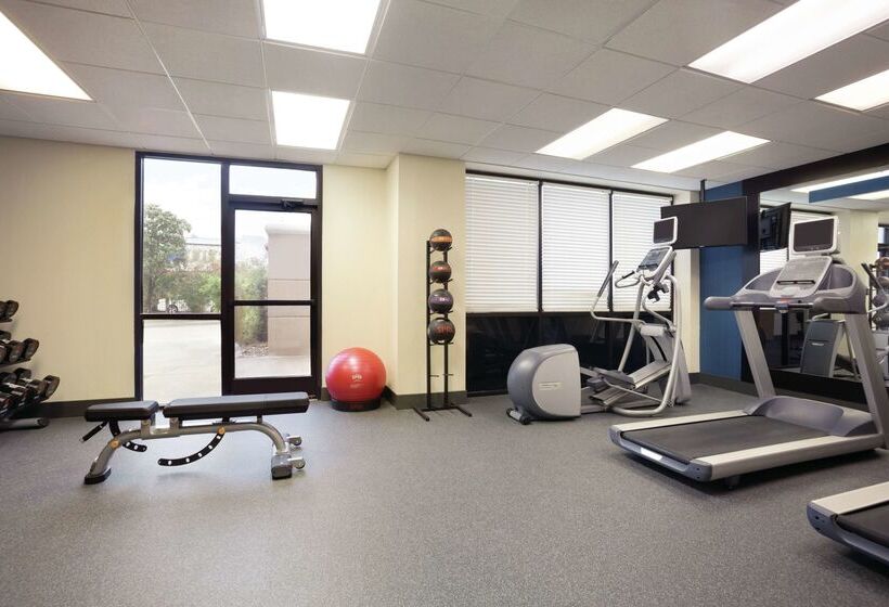 هتل Hampton Inn Houston Brookhollow