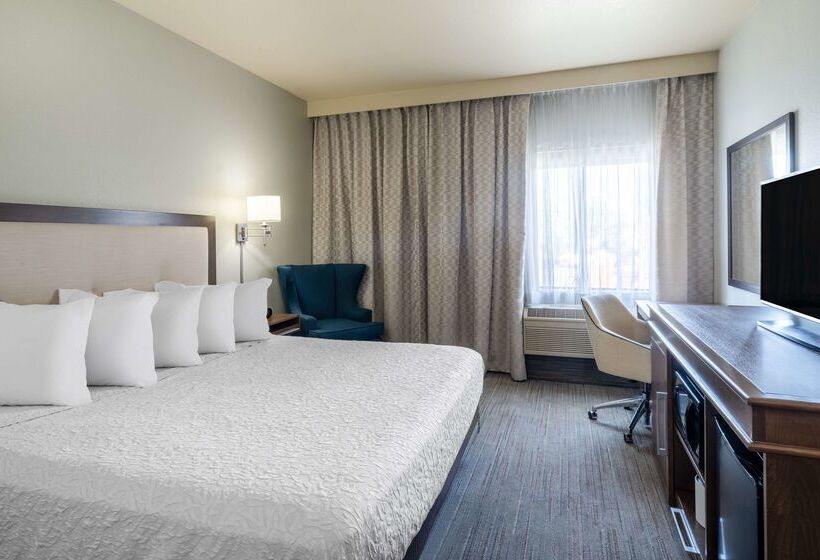 هتل Hampton Inn By Hilton Irvine East   Lake Forest