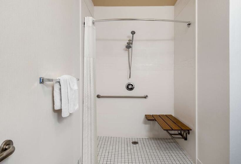 هتل Hampton Inn By Hilton Irvine East   Lake Forest