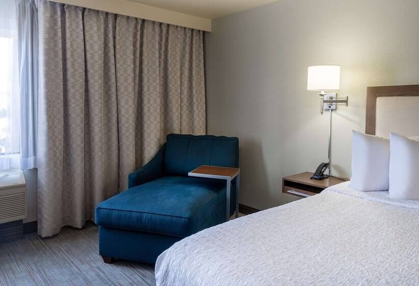 هتل Hampton Inn By Hilton Irvine East   Lake Forest