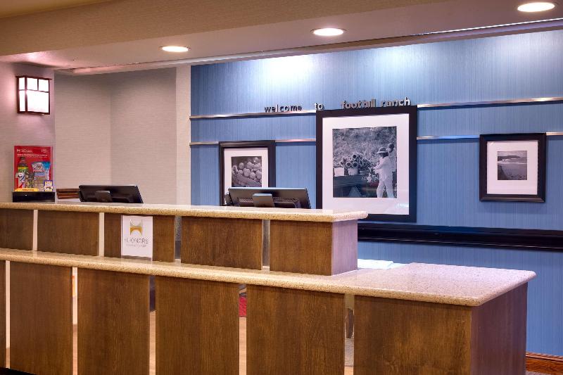 هتل Hampton Inn By Hilton Irvine East   Lake Forest