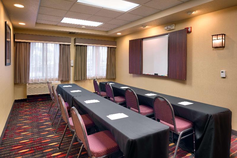 هتل Hampton Inn By Hilton Irvine East   Lake Forest