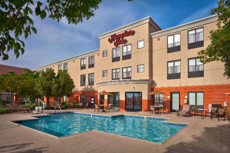 هتل Hampton Inn By Hilton Irvine East   Lake Forest