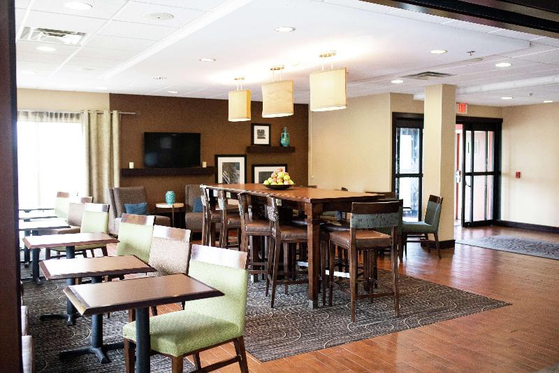 호텔 Hampton Inn Lancaster