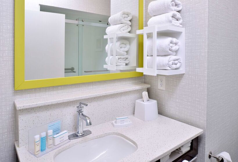 בית מלון כפרי Hampton Inn Laporte In