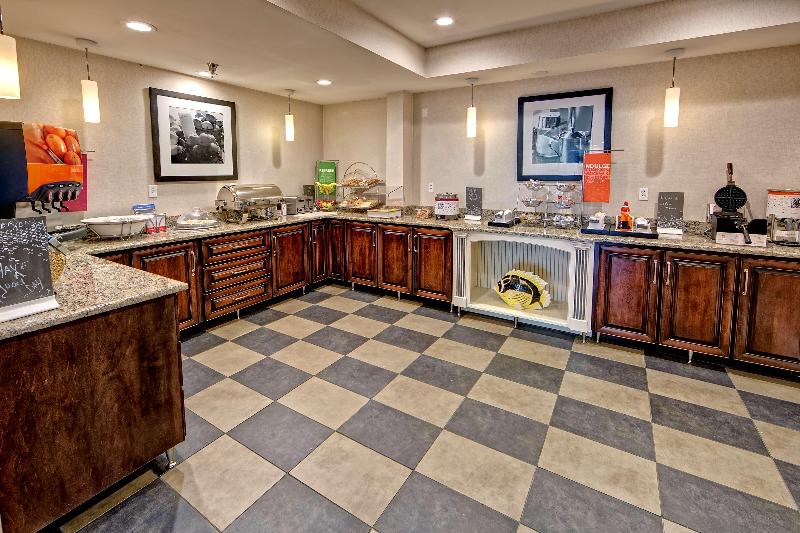 בית מלון כפרי Hampton Inn Laurinburg