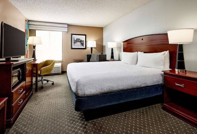 Отель Hampton Inn Longmont