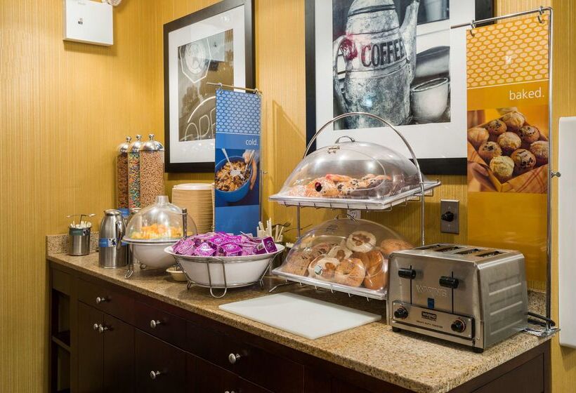 Fotos del hotel Hampton Inn Seaport Financial District:  21