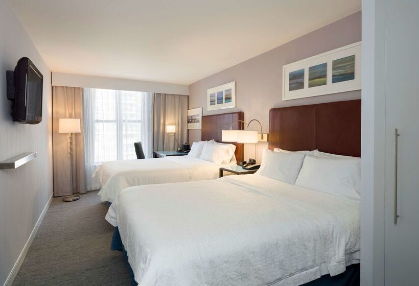Fotos del hotel Hampton Inn Seaport Financial District:  2