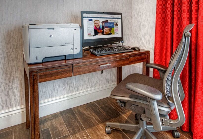فندق Hampton Inn Milpitas