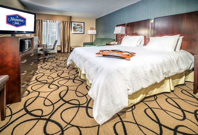 Отель Hampton Inn Monroe