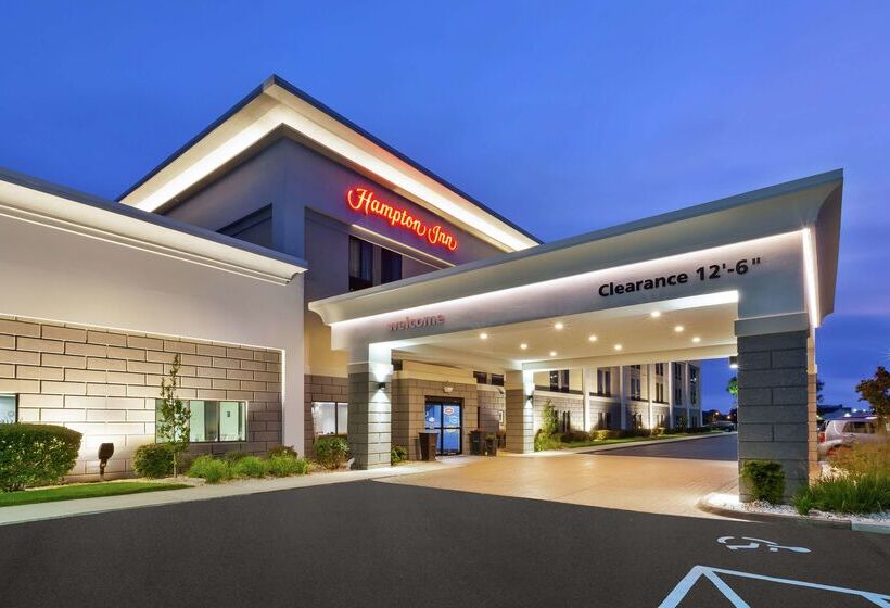 Отель Hampton Inn Monroe