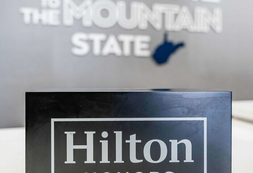 هتل Hampton Inn Morgantown