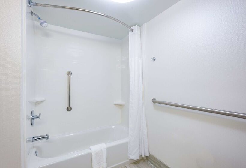 酒店 Hampton Inn Mount Airy