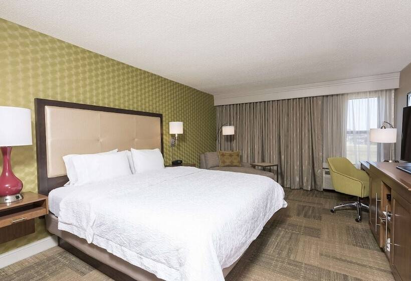 هتل Hampton Inn Mt. Pleasant