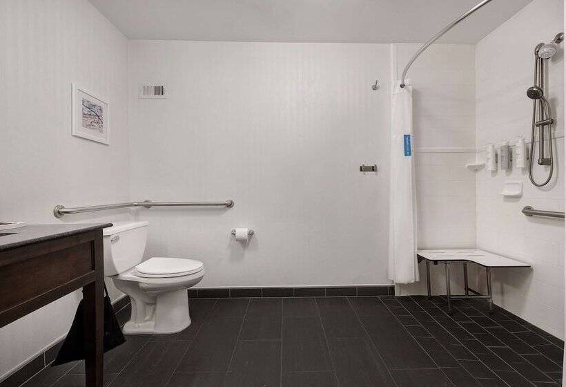 בית מלון כפרי Hampton Inn Natchitoches