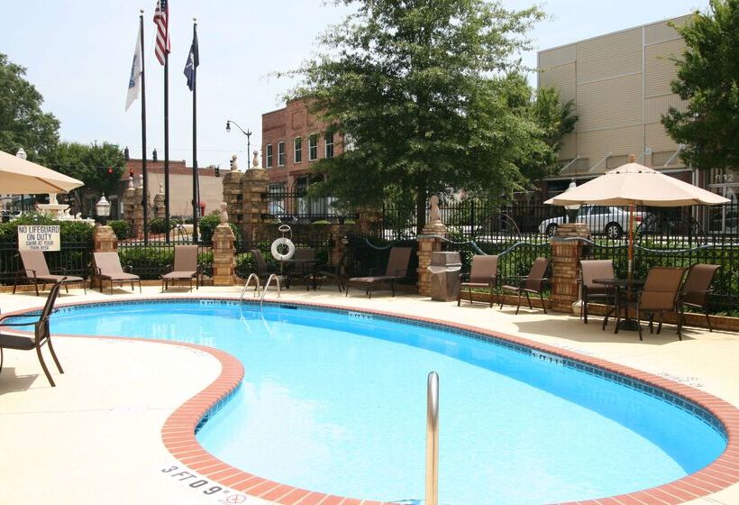ホテル Hampton Inn Newberry Opera House