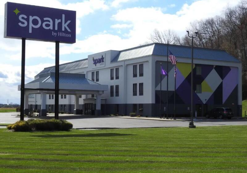 호텔 Spark By Hilton Newcomerstown