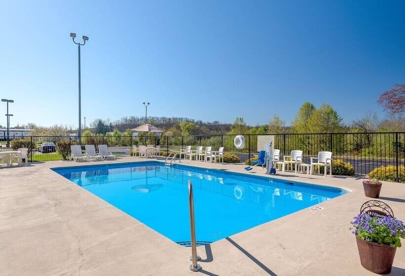 ホテル Hampton Inn Parkersburgmineral Wells