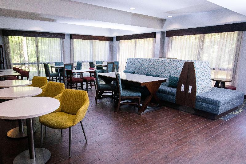 Отель Hampton Inn Pickwick Damat Shiloh Falls