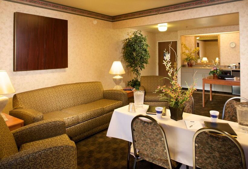 هتل Hampton Inn Prescott