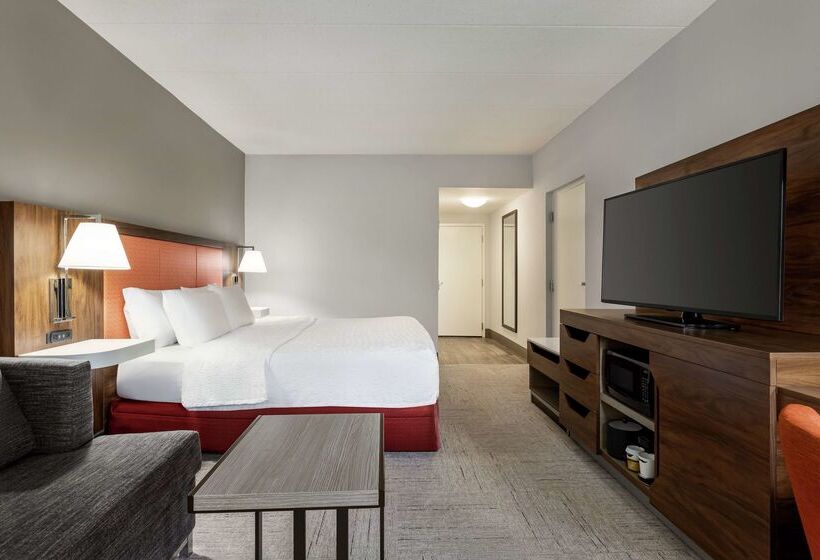 Отель Hampton Inn Quakertown