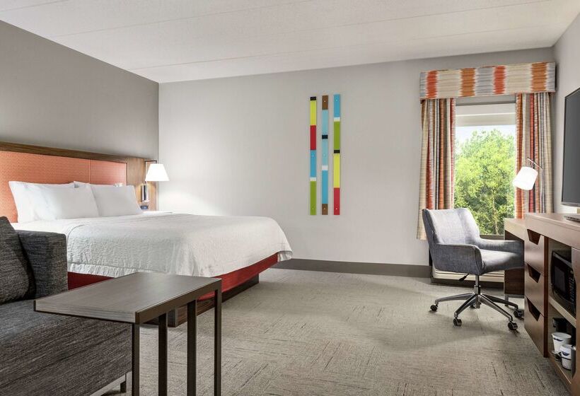 Отель Hampton Inn Quakertown