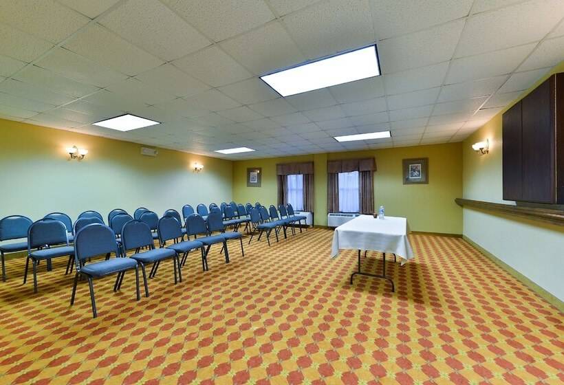فندق Hampton Inn Raleigh/clayton I 40
