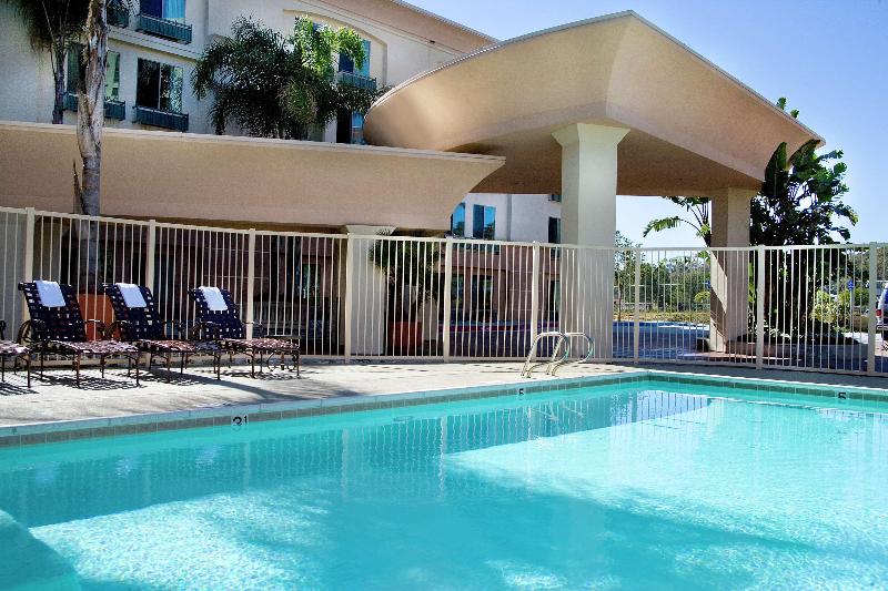 هتل Hampton Inn San Diego Del Mar