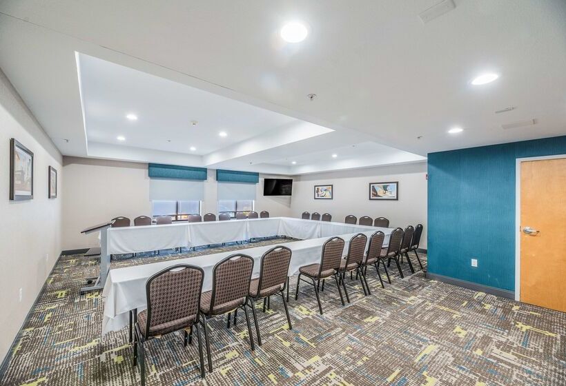 בית מלון כפרי Hampton Inn Oakland Hayward