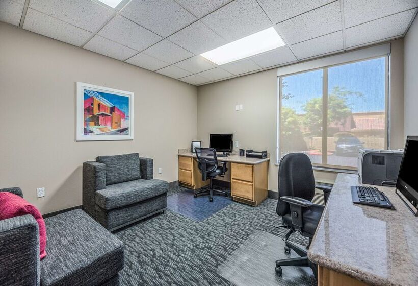 בית מלון כפרי Hampton Inn Oakland Hayward