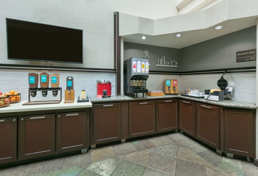 هتل Hampton Inn Santa Cruz
