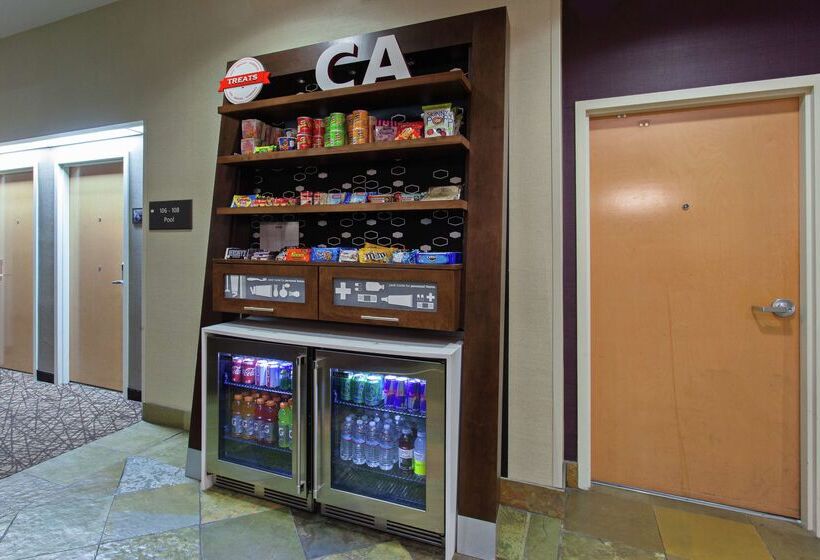 هتل Hampton Inn Santa Cruz