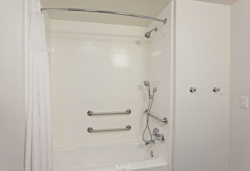 هتل Hampton Inn Santa Cruz