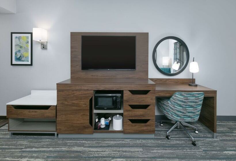 هتل Hampton Inn Santa Cruz
