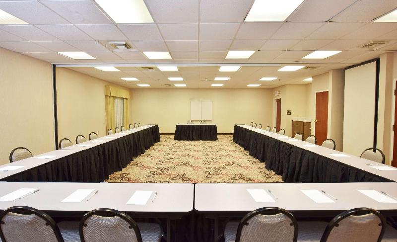 فندق Hampton Inn Selma
