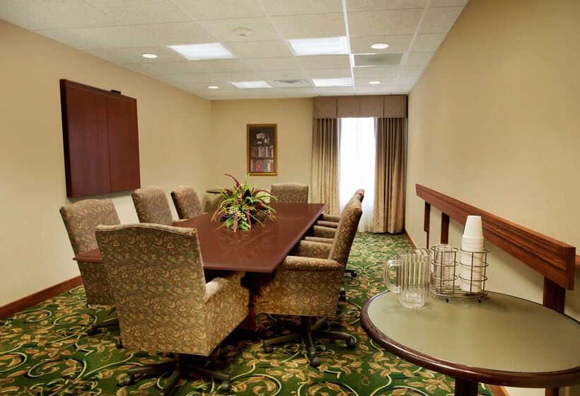 ホテル Hampton Inn Sidney