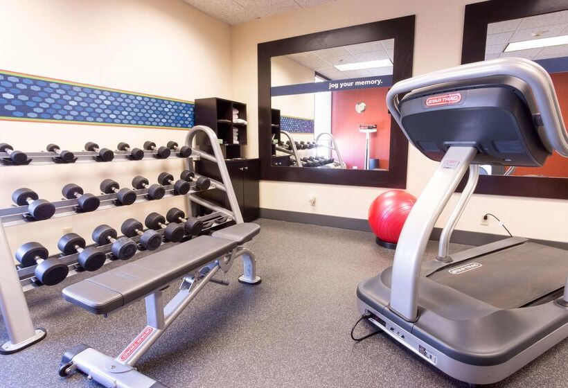 هتل Hampton Inn St. Louis Southwest