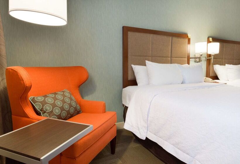 هتل Hampton Inn St. Louis 1 44 Southwest