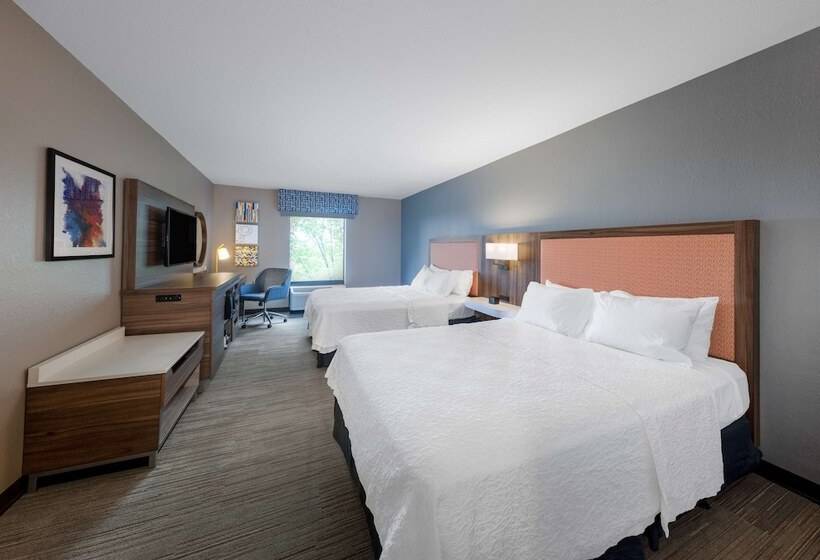 هتل Hampton Inn St. Robert/ft. Leonard Wood