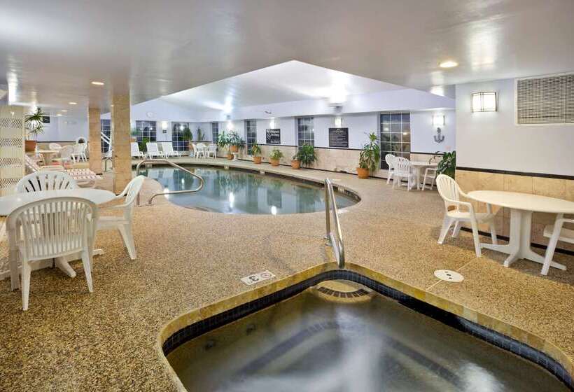 호텔 Hampton Inn Sturbridge