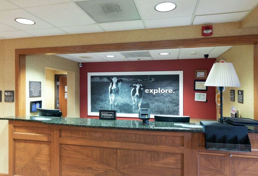 هتل Hampton Inn & Suites Austinairport
