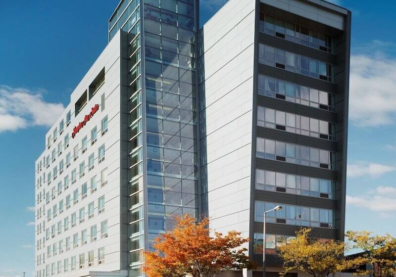 هتل Hampton Inn & Suites Boston Crosstown Center