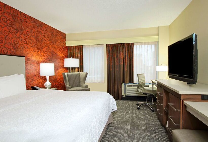 هتل Hampton Inn & Suites Columbusdowntown