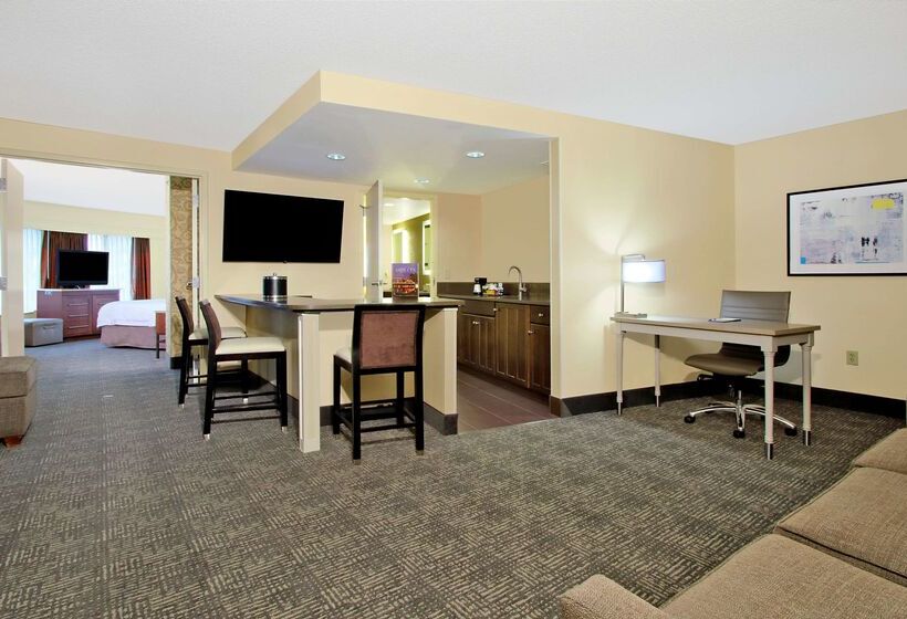 هتل Hampton Inn & Suites Columbusdowntown