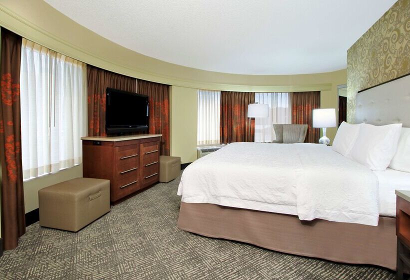 هتل Hampton Inn & Suites Columbusdowntown