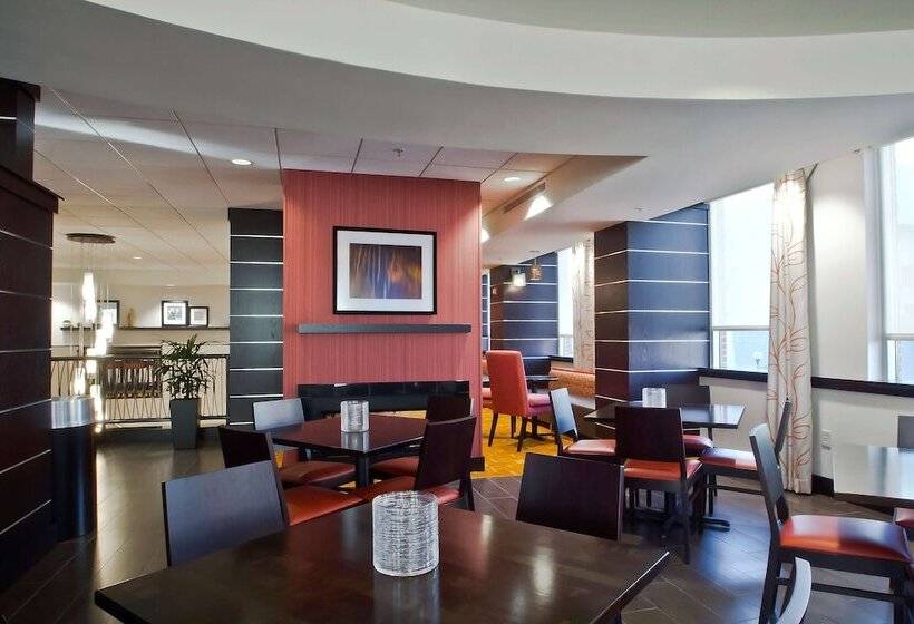 هتل Hampton Inn & Suites Columbusdowntown